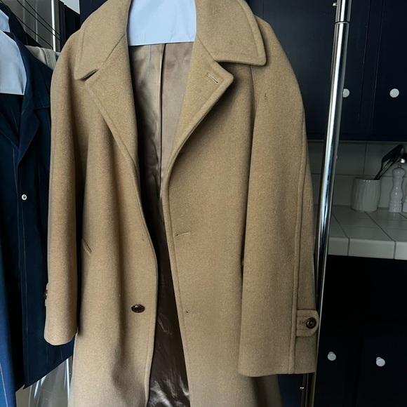 Pendleton Camel over coat. Size M - Picture 2 of 5